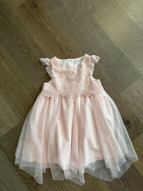 Girls Rachel Zoe pink sparkly/lace dress. Size:4T. Gently Used.